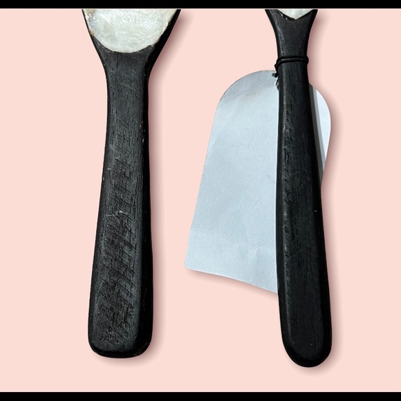 NWT Anthropologie Mother of Pearl Serving Spoon Set - Picture 5 of 7